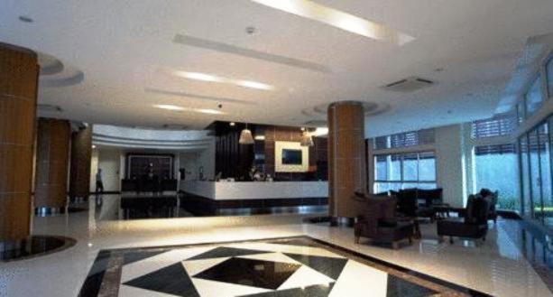 August Suites Pattaya Extérieur photo
