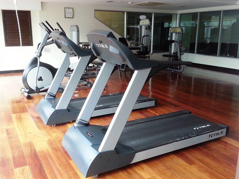 August Suites Pattaya Extérieur photo